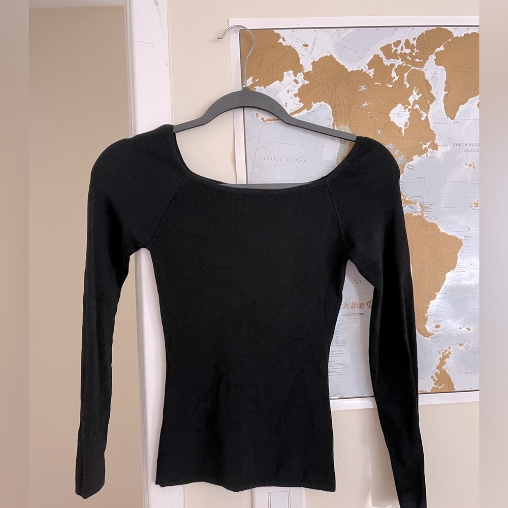 F21 Scoop Basic Long Sleeves Top